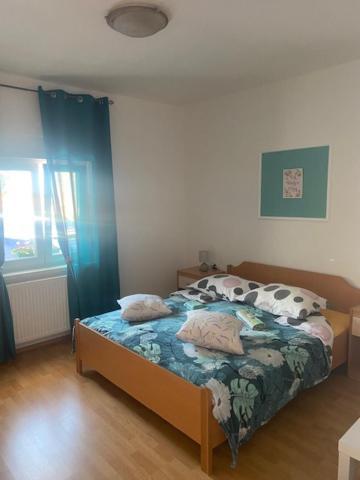 Apartmani Tariba Banjol Exterior photo